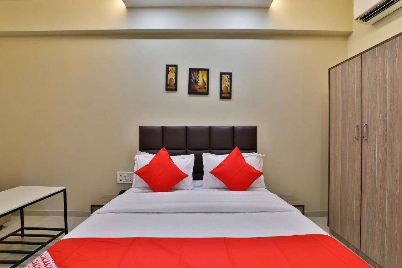 โอโย 28429 โฮเต็ล ซิตาเดล Hotel สุรัต ภายนอก รูปภาพ